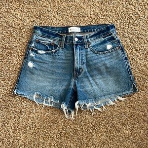 Denim shorts, Abercrombie & Fitch, size 26/2
